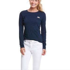 Great condition vineyard vine long sleeve shirt